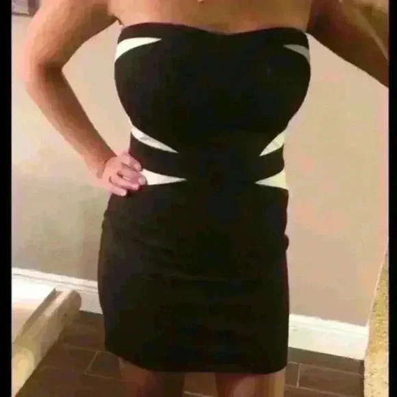 Tube Top Dress - Picture 2 of 3